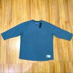 Under Armour Men's Project Rock¾ Sleeve Henley NWT